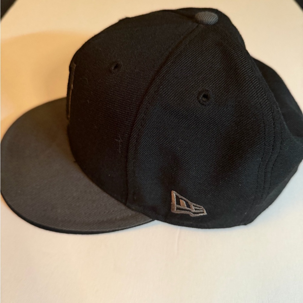 Men’s New Era Fitted Detroit Tigers Cap (7 1/4) - Picture 2 of 6